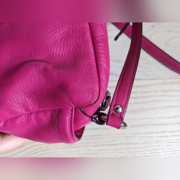 Coach leather camera bag - Picture 6 of 16